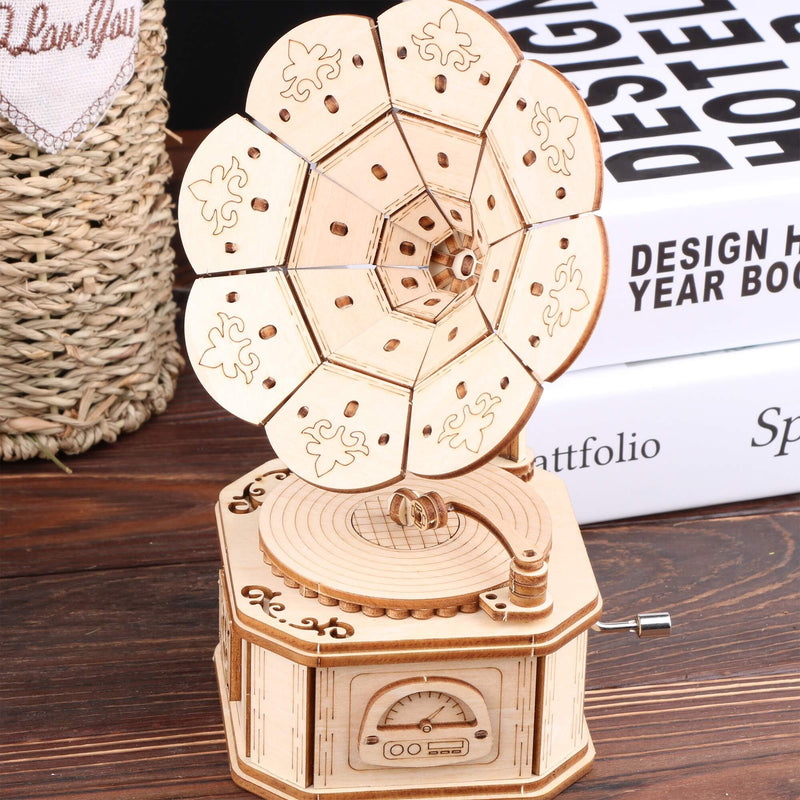 3D wooden puzzle gramophone